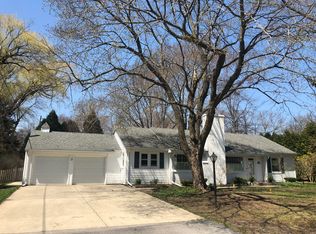 7515 N Links Way, Milwaukee, WI 53217