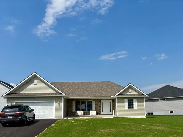 212 Daisy Dr, Lebanon, PA 17046