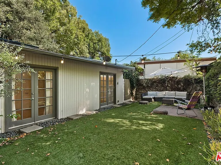 7586 Woodrow Wilson Dr — Photo 2