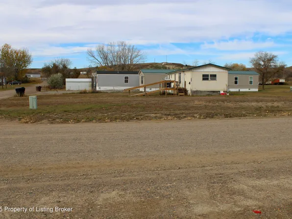 E 7th St, Fairview, MT 59221