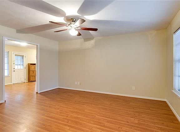 5th image of 5121 Maryanna Way