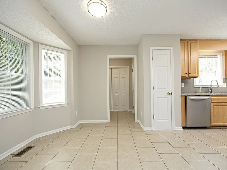 109 Havencrest Lndg — Photo 19