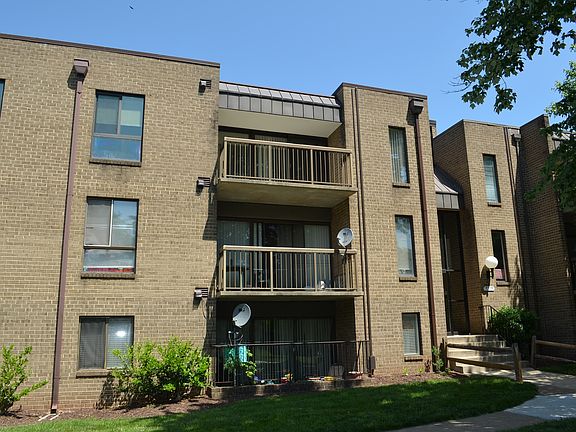 3rd image of 7579 Margate Ct #5A-201