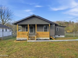 716 Scott Ave, Etowah, TN 37331