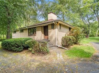 917 Buckeye Dr, Sharpsville, PA 16150