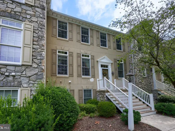 4 Lower Grn, Lancaster, PA 17602