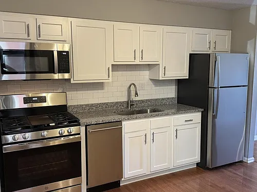 108 E Kentucky St #1 Photo 1