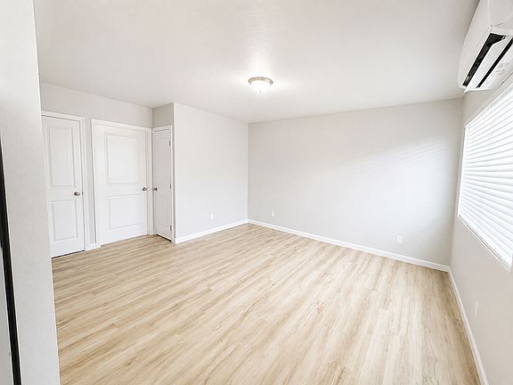 4th image of 340 Ahlers Ave N
