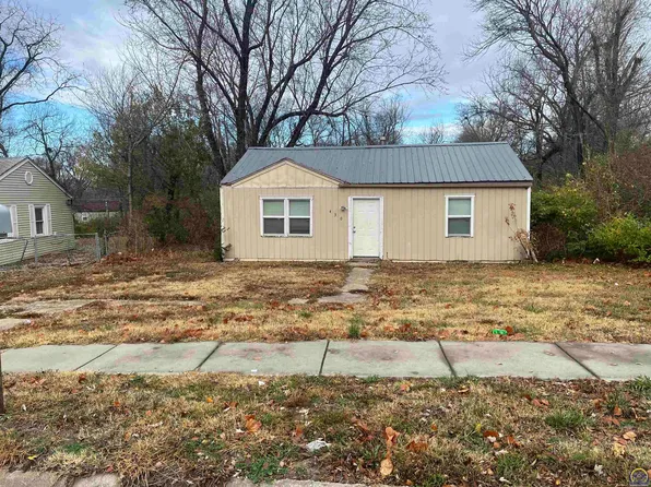 434 SE 34th St, Topeka, KS 66605