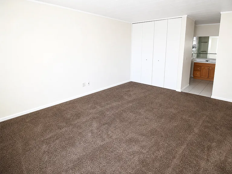 1 BR - Bedroom