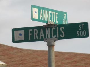 913 Francis St, Lancaster, TX 75146