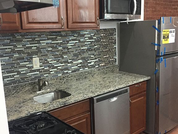 2nd image of 167 E 106th St #4E1