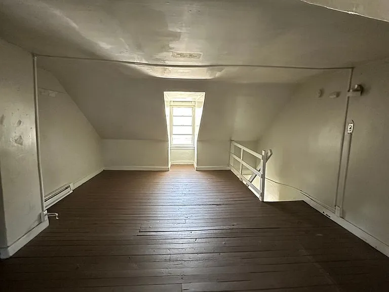 151 Arch St — Photo 8