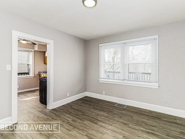 3157 Sunshine Ave — Photo 7