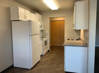 816-820 24th Ave S #3, Moorhead, MN 56560