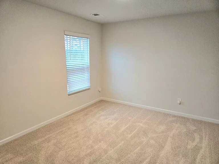 4828 Southwind Rd — Photo 26