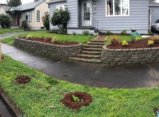 1225 NE 70th Ave, Portland, OR