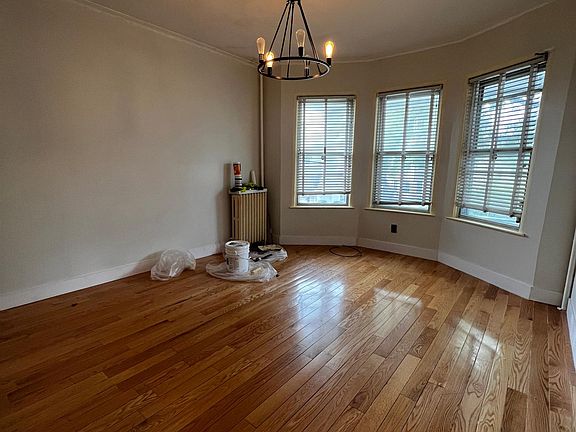5th image of 2740 Gifford Ave #1