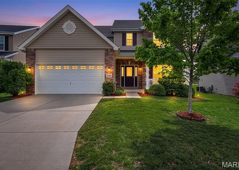 1st image of 340 Cambridgeshire Ct