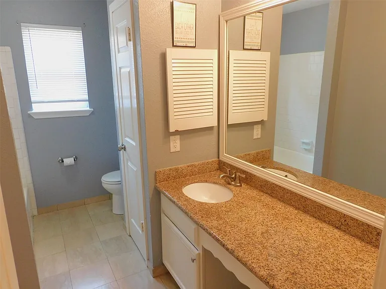 1338 Leadenhall Cir — Photo 12