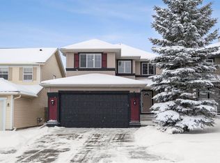 147 N Coventry Hills Dr NE, Calgary, AB T3K6A5