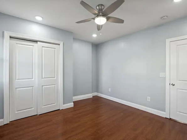 4 Garrison Avenue image 15 of 25