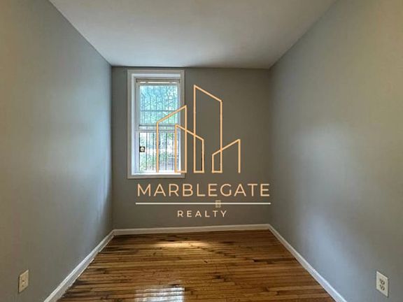 4th image of 529 18th Ave #11B