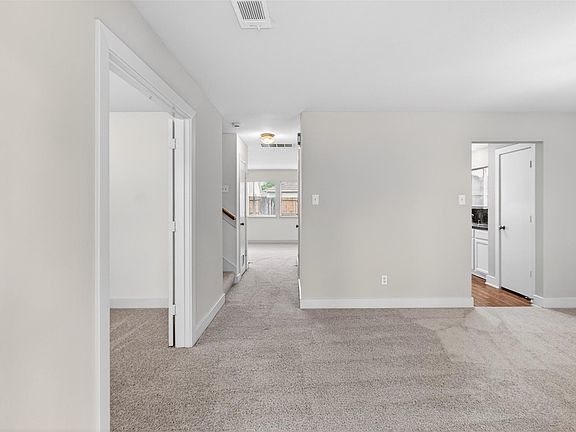 4th image of 803 Dragonfly Dr