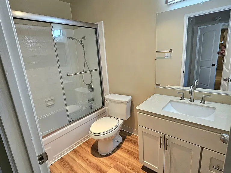4217 McKellar Ln — Photo 11