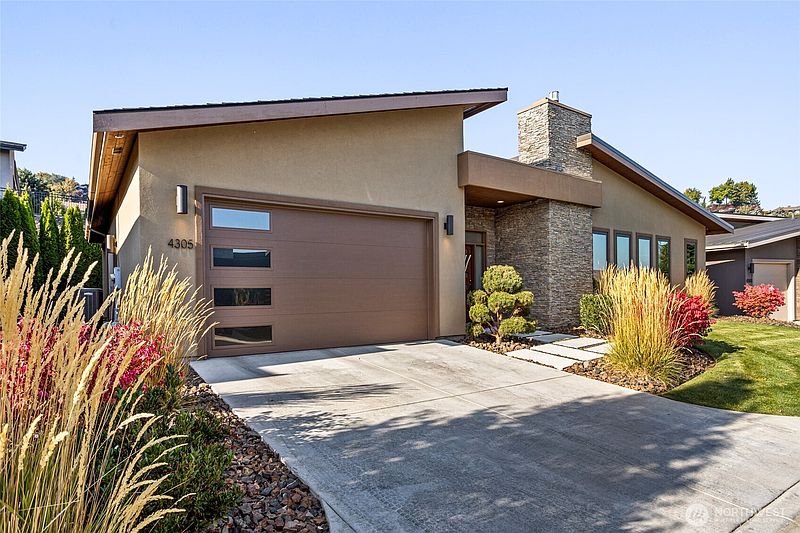 2nd image of 4305 Catalyss Way