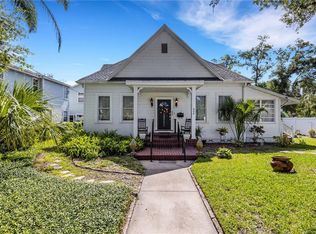 906 N Collins St, Plant City, FL 33563