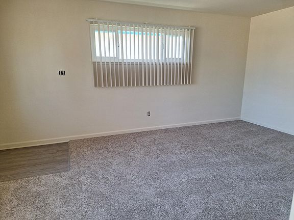 3rd image of 4761 Pocahontas Ave