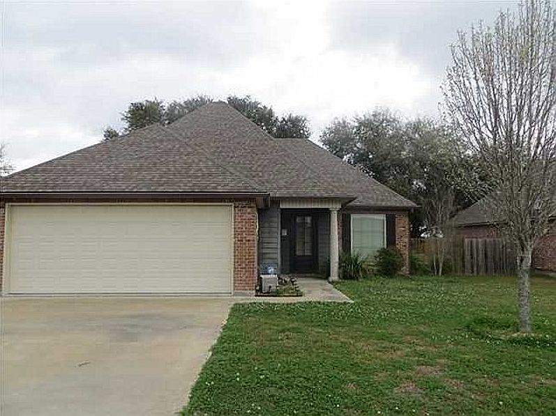 1st image of 202 Cezanne Dr