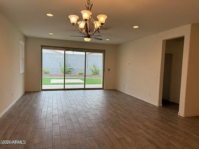 24248 W Hess Ave — Photo 10