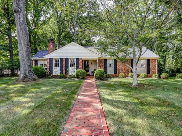 34 Callaway Ct, Lynchburg, VA 24502