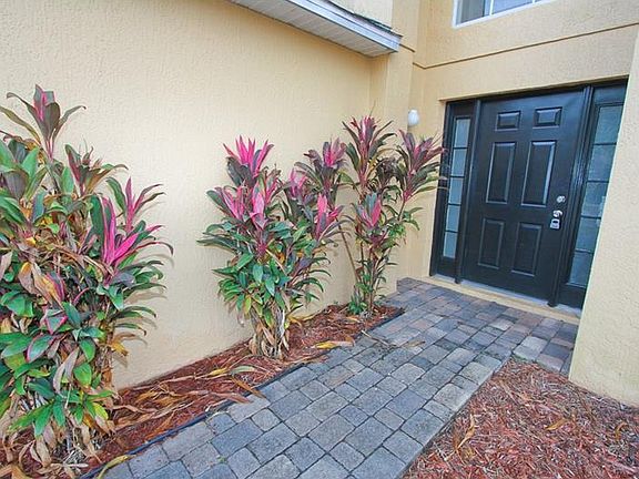 2nd image of 906 Turnstone Ln