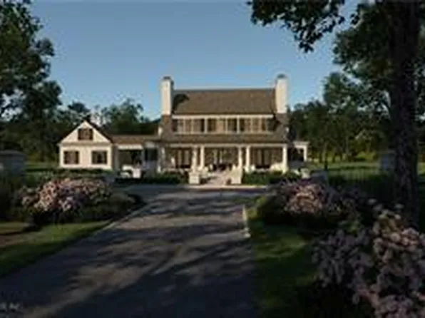 1043 Homestead Dr, Milton, GA 30004