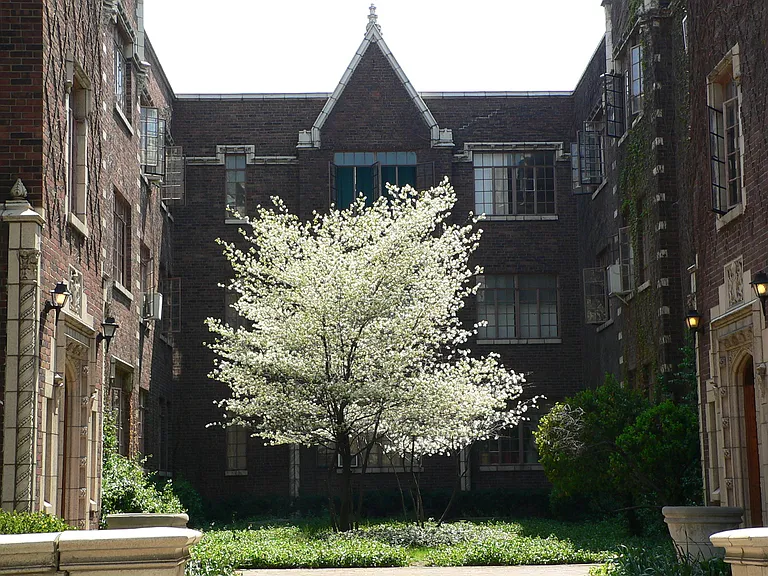 775 E. Broad St — Photo 88