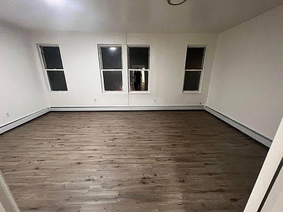 Large Master Bedroom!