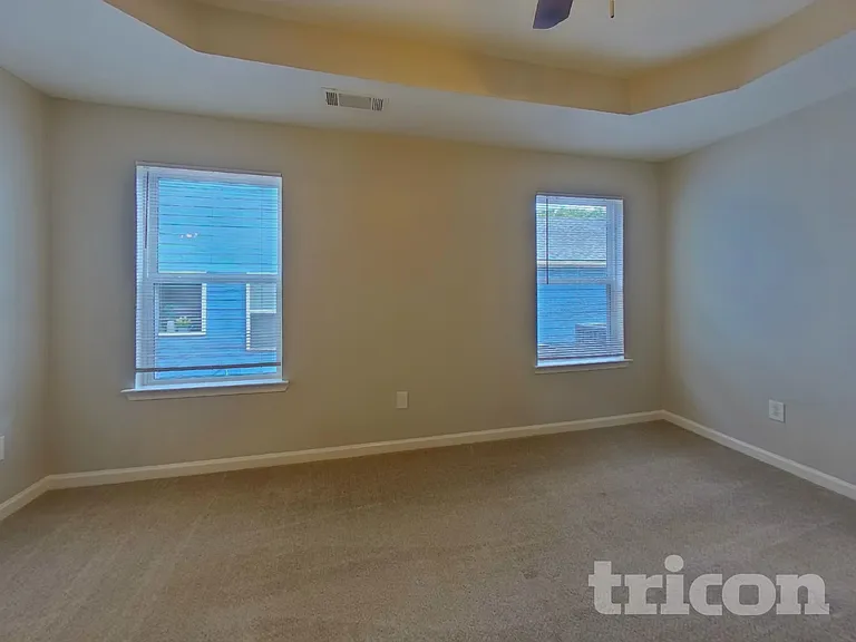 110 Summerbrook Rd — Photo 7
