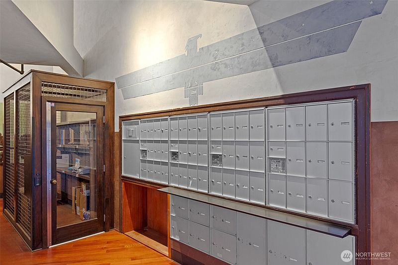 5th image of 1408 12th Avenue #507