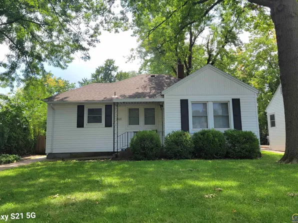 3309 SW Front St, Topeka, KS 66606