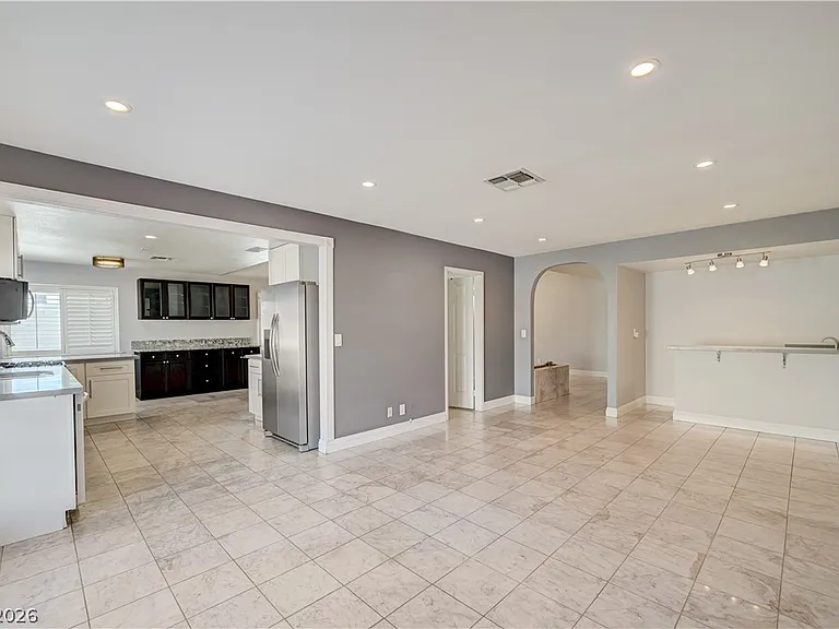 6635 Costa Brava Rd #0 — Photo 19