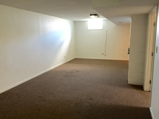 111 Pleasureville Rd — Photo 23