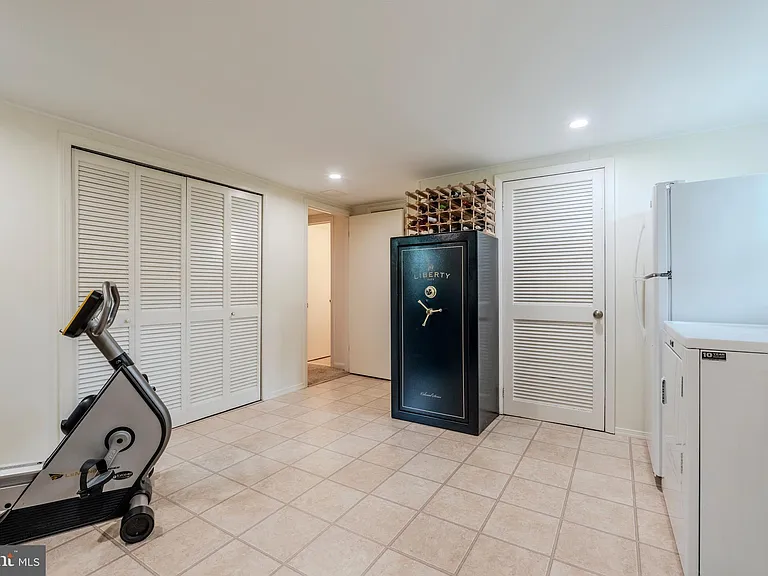 8717 Higdon Dr — Photo 19