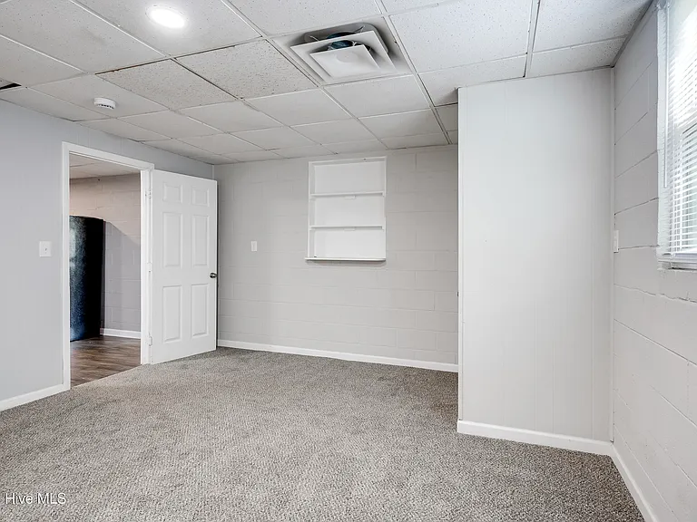 2107 Faircrest Ave #B — Photo 7