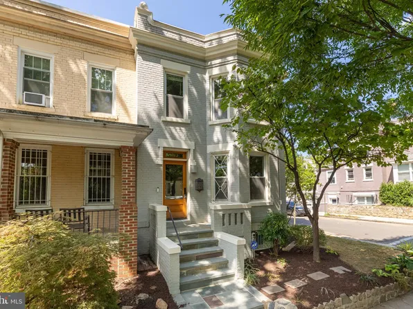 1012 10th St NE, Washington, DC 20002