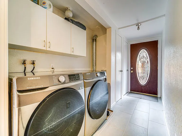 Laundry Room Cabinet
