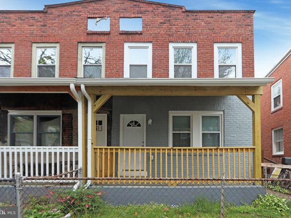 26 Denham Ave, Claymont, DE 19703