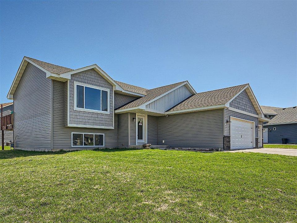 1st image of 282 Wheat Field Ln
